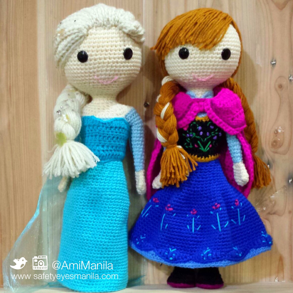Elsa and Ana Crochet Dolls